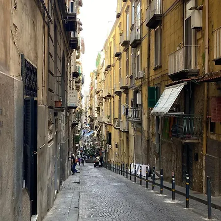 Casa Spaccanapoli 42 * Nápoles